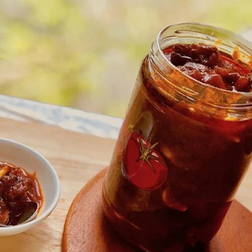 Mango& dates pickle